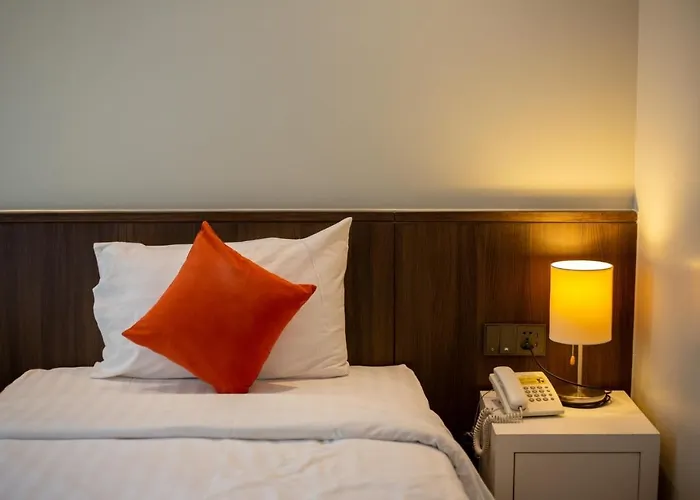 Lemontea Hotel 3*